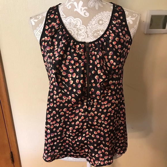 Lush sleeveless ruffled blouse, size Medium - Picture 1 of 3